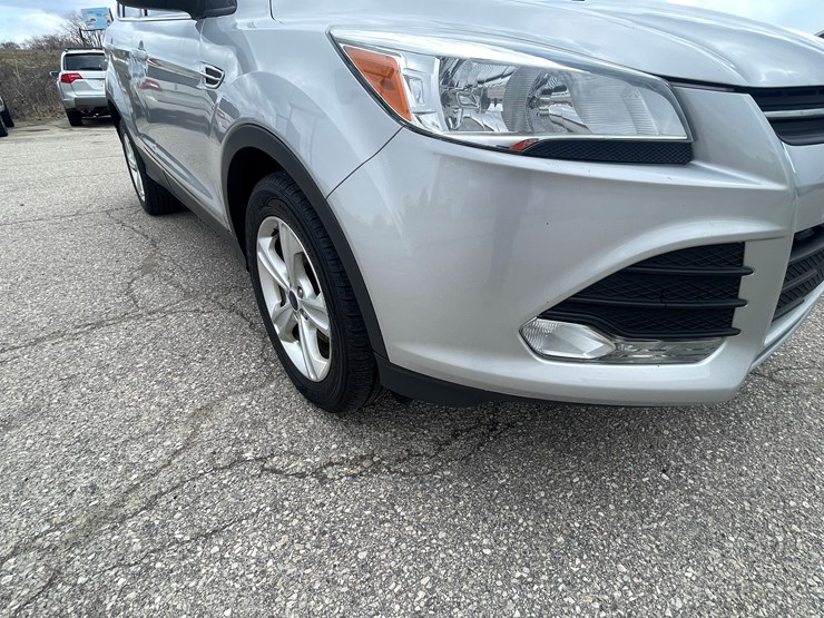 2015-ford-escape-image-12