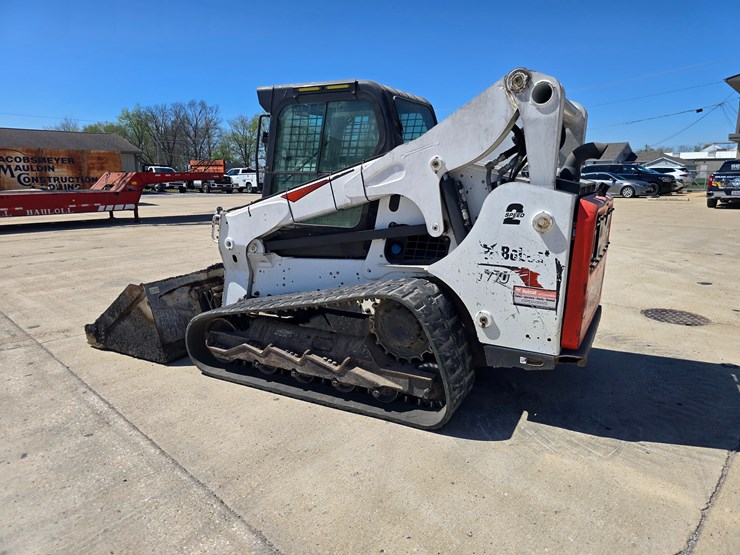2020-bobcat-t770-image-6