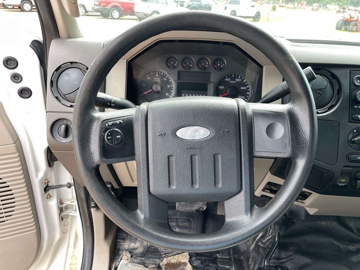 2008-ford-f250-image-12