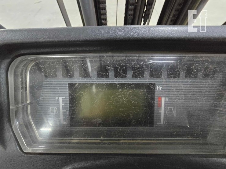 2021-caterpillar-2c6000-image-16