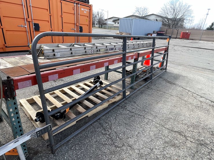 #7067-•-gate-(o4)-image-2