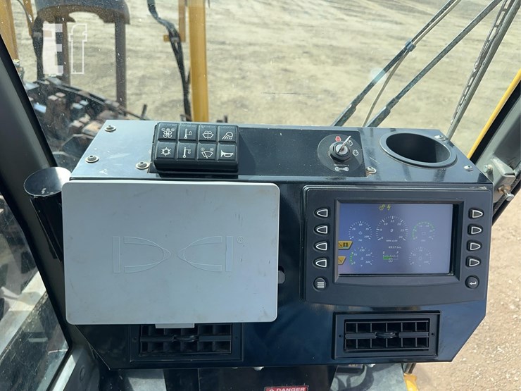 2017-vermeer-navigator-d100x140-series-iii-image-92