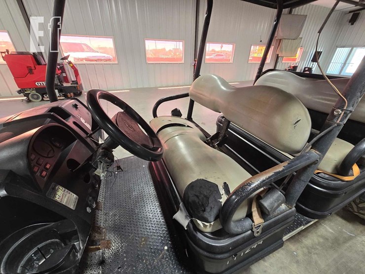 club-car-carryall-1700-image-9