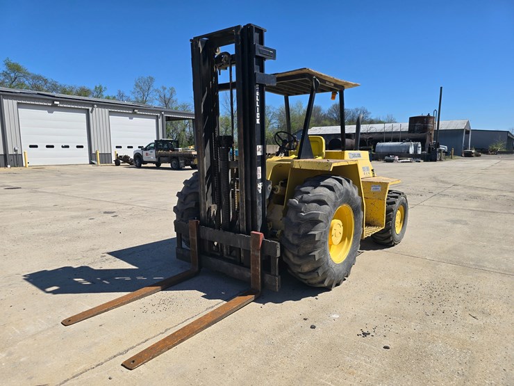 2000-sellick-sd80-image-1