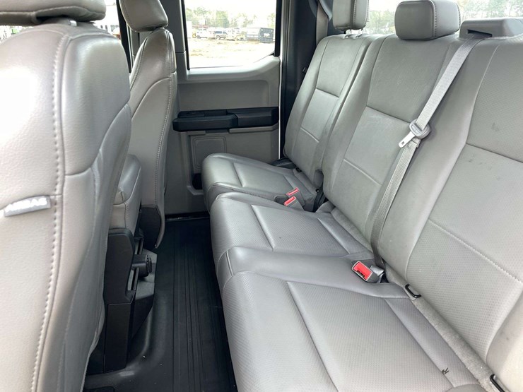 2019-ford-f150-image-14