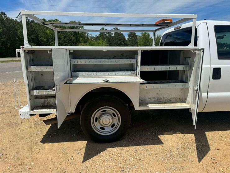 2015-ford-f250-image-13