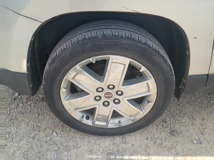 2017-gmc-acadia-image-84