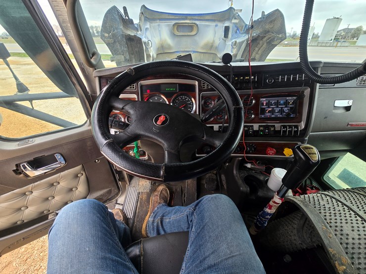 2014-kenworth-t660-image-88