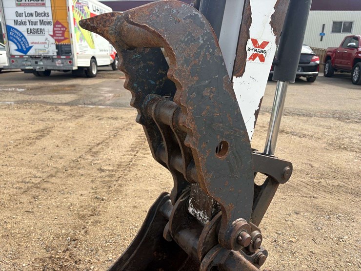 2007-bobcat-335-image-15