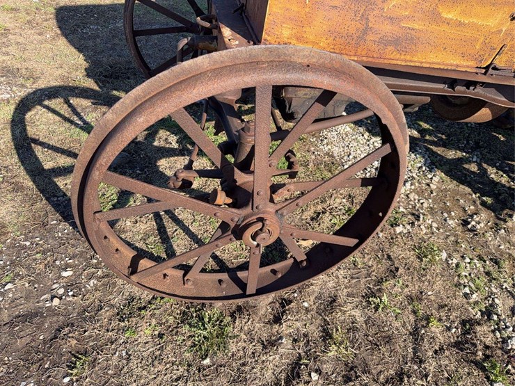 international-8-16-image-16