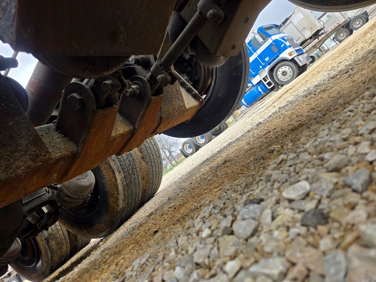 2014-kenworth-t660-image-121