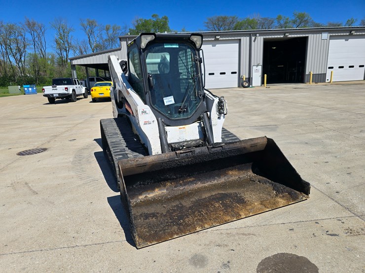 2020-bobcat-t770-image-16