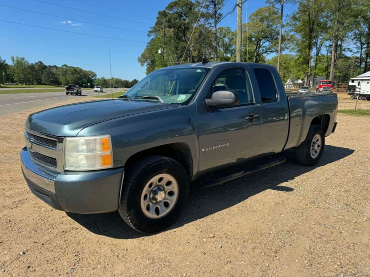 2007-chevrolet-1500-image-3