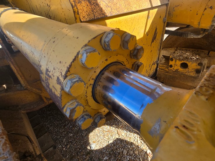 2004-deere-755c-image-87