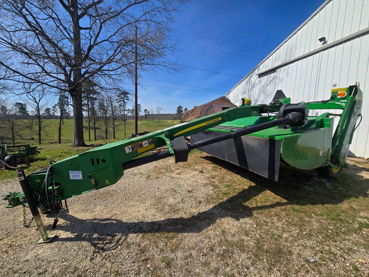 john-deere-630-image-13