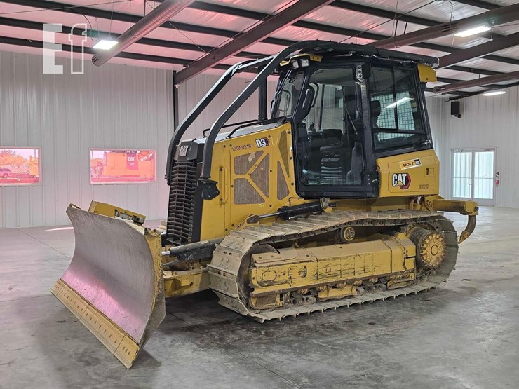 2022-caterpillar-d3-image-1