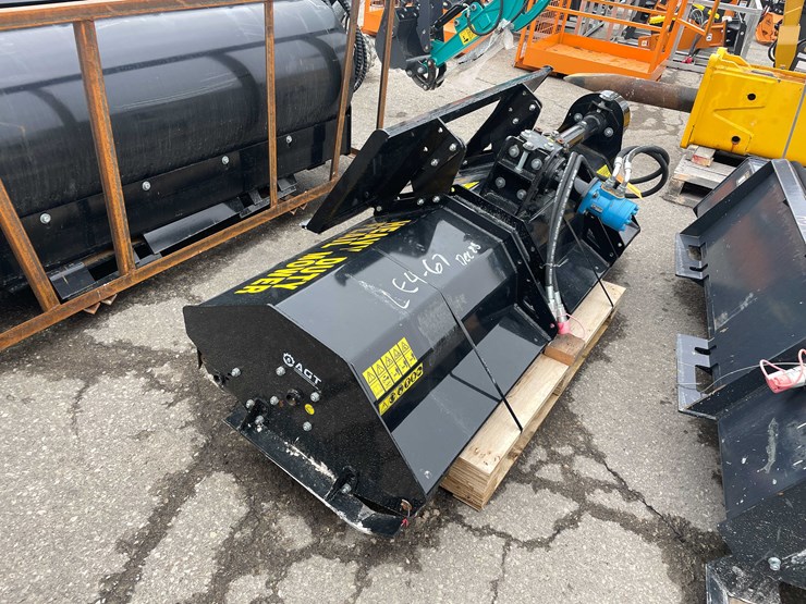 #7041-•-unused-agt-68"-skid-steer-flail-mower-cutter-(o10)-image-5