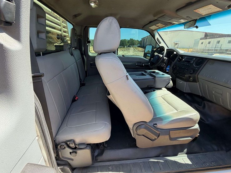 2015-ford-f350-image-23