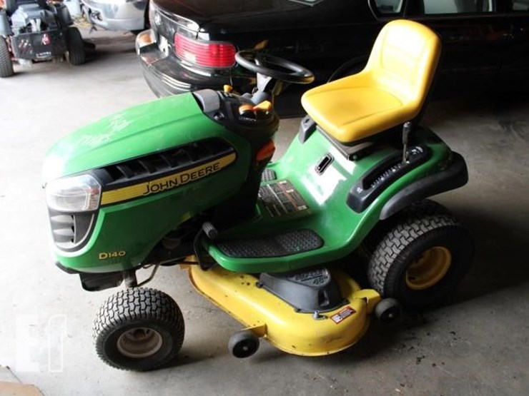 john-deere-d140-image-3