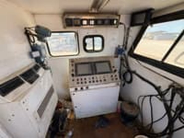 2011-cummins-qsx15-image-19