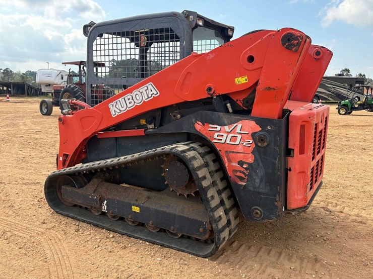 kubota-svl90-2-image-2