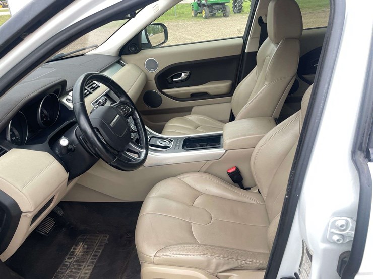 2013-land-rover-range-rover-image-10