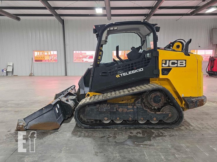 2020-jcb-3ts-8t-image-5