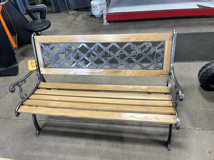 #7006-•-4'-decorative-cast-iron-park-bench-(d)-image-2