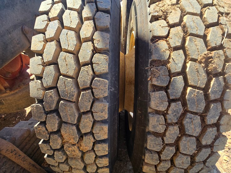 1998-mack-rd688s-image-106