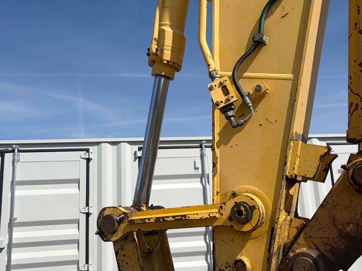 2012-kobelco-sk210-lc-9-image-11