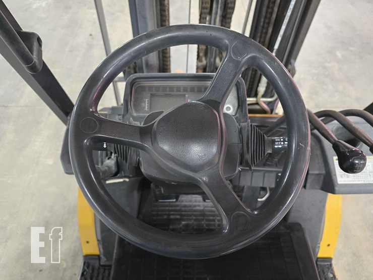 2021-caterpillar-gp25n-image-14