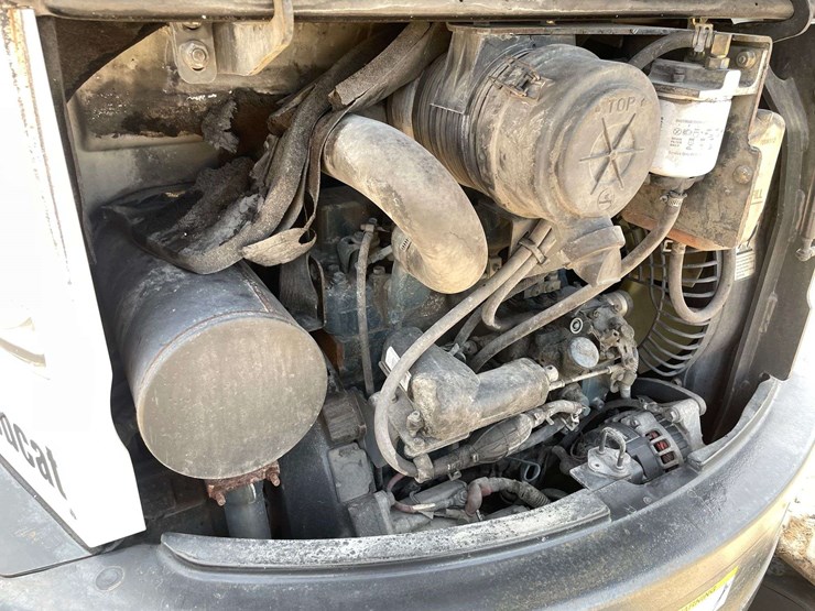 2011-bobcat-e35-image-8