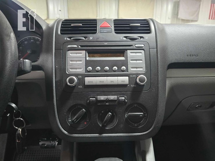 2007-volkswagen-jetta-image-14