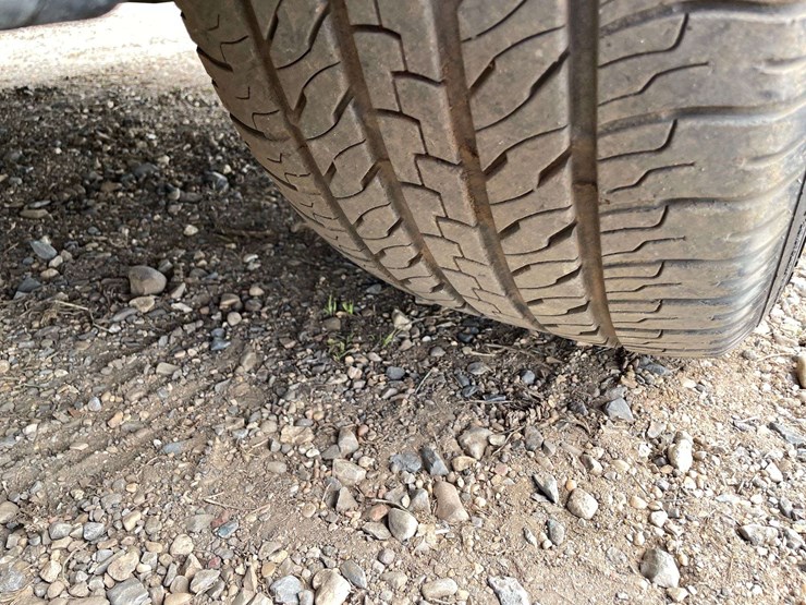 2015-chevrolet-suburban-image-23