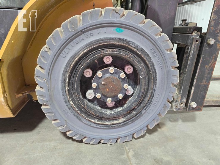 2021-caterpillar-gp25n-image-24