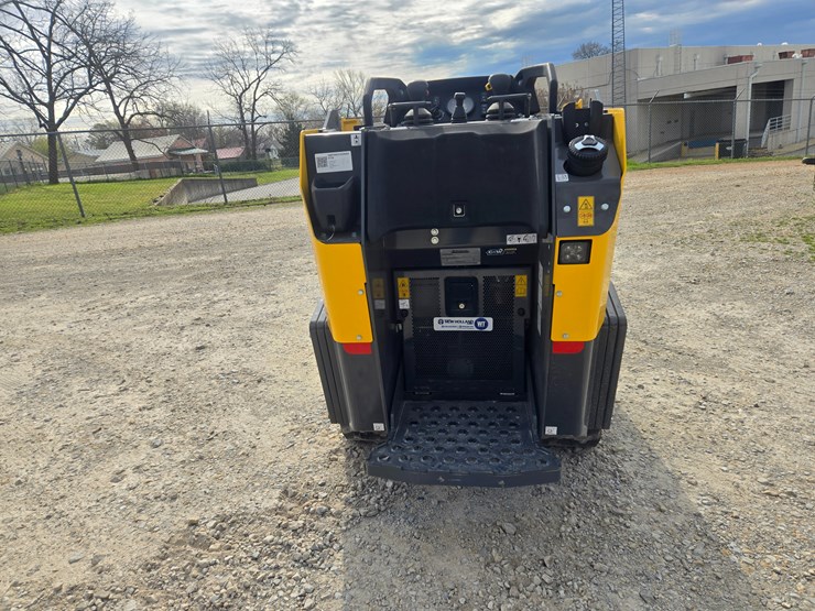 2023-new-holland-c314-image-10