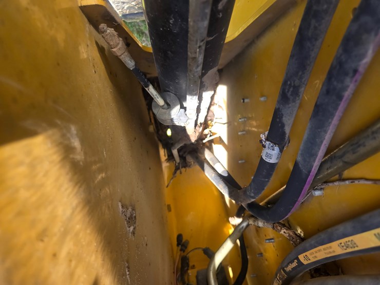 2018-caterpillar-299d2-image-71