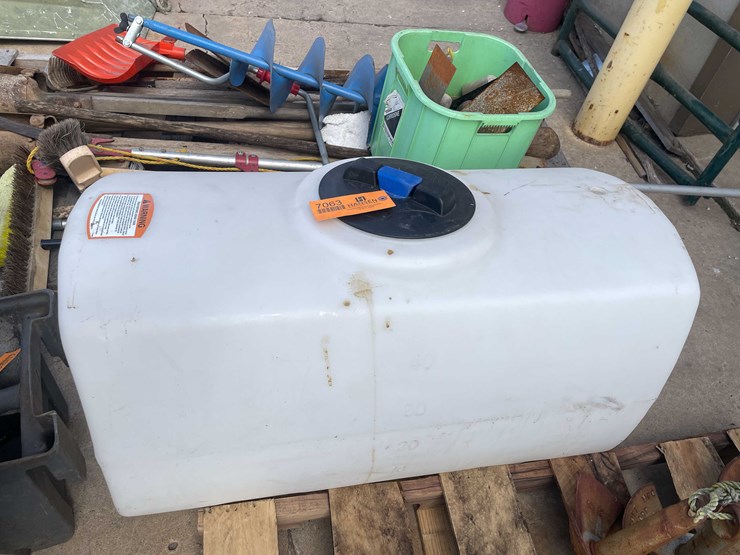 #7063-•-50-gallon-water-tank-(o3)-image-1