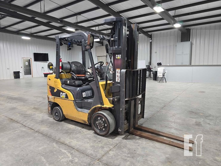 2021-caterpillar-2c6000-image-2