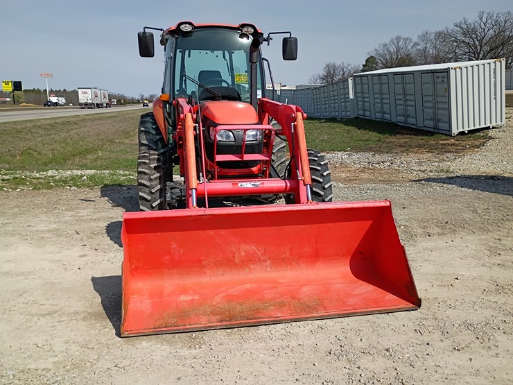2019-kubota-m7060-image-14