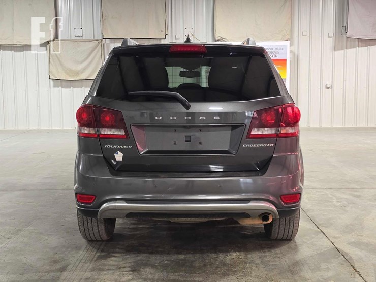 2015-dodge-journey-image-8