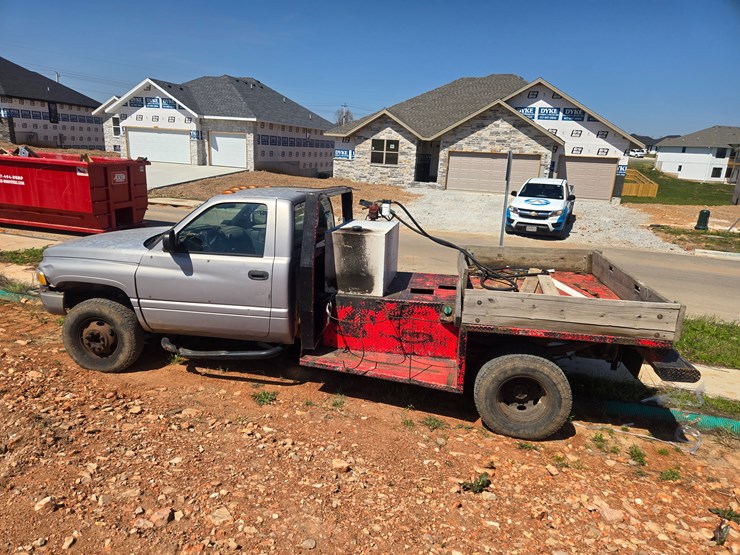 2000-dodge-ram-3500-image-7