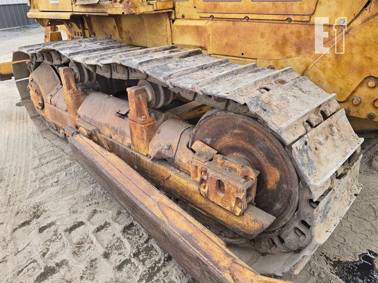 1982-caterpillar-d6d-image-39