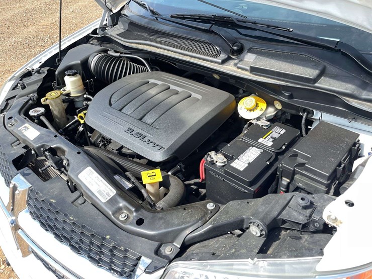 2019-dodge-grand-caravan-sxt-image-7