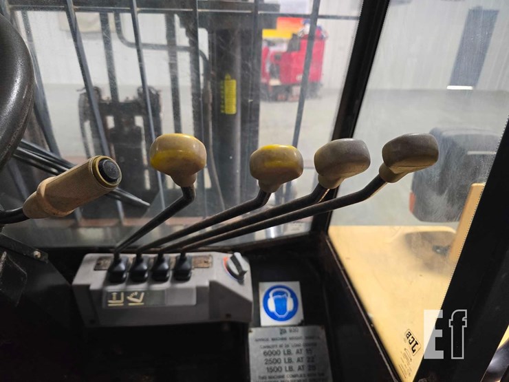 2007-jcb-930-image-14