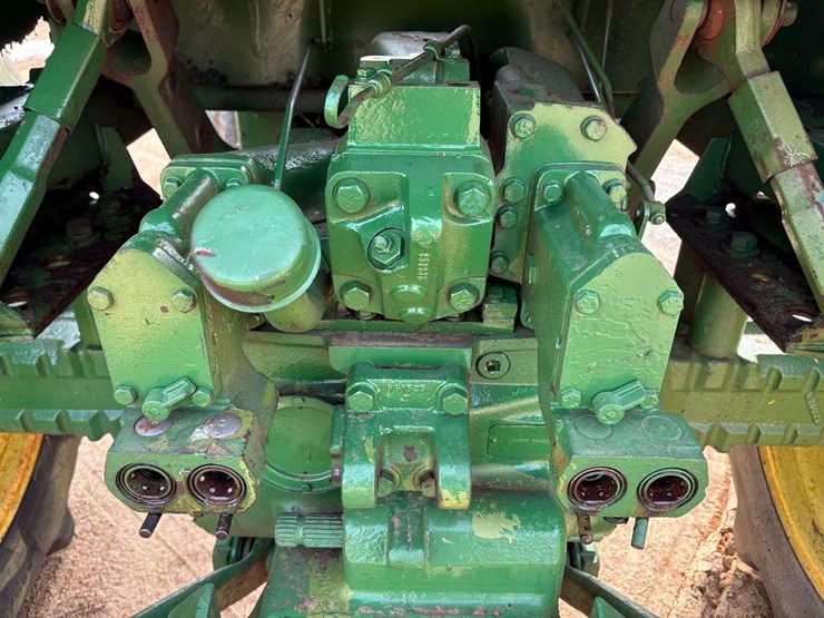 john-deere-4430-image-21