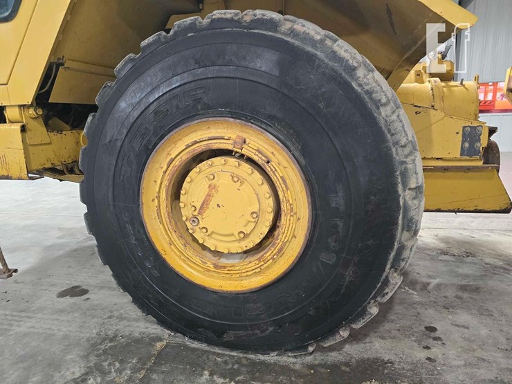 2006-caterpillar-615c-image-25