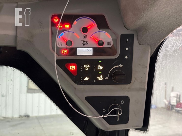 2021-jcb-3ts-8t-image-20