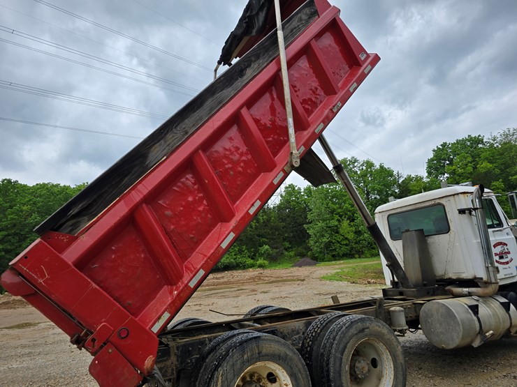 1994-mack-ch613-image-77