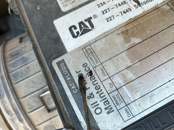 2005-caterpillar-420d-image-42